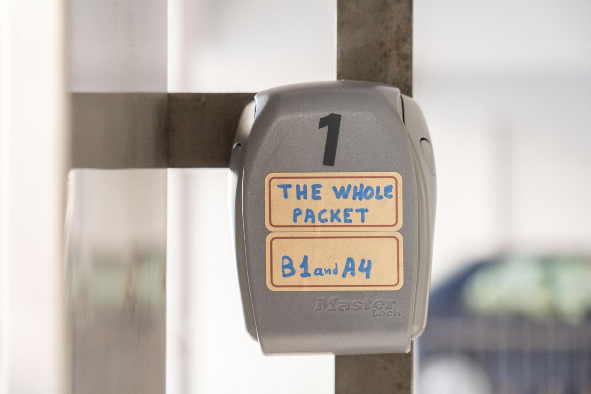 شقة The Whole Packet A4 Center With Parking لاريسا المظهر الخارجي الصورة